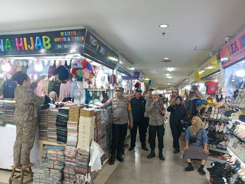Satbinmas Polres Pelabuhan Imbau Pedagang Pasar Butung Jangan Mudah Terprovokasi
