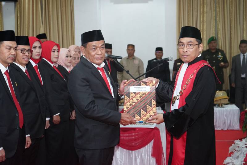 DPRD Enrekang Dipimpin Ikrar Eran Batu