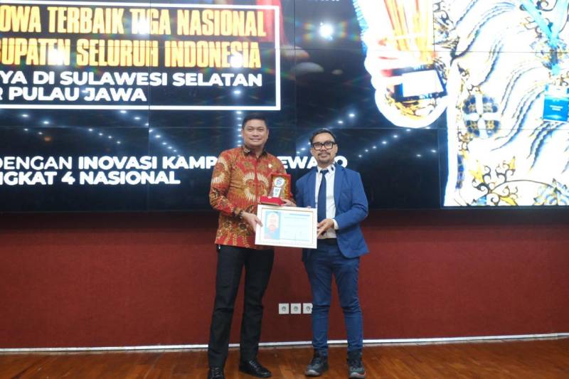 Kepala Daerah Inovatif, Bupati Gowa Raih Penghargaan Kabar Award 2024