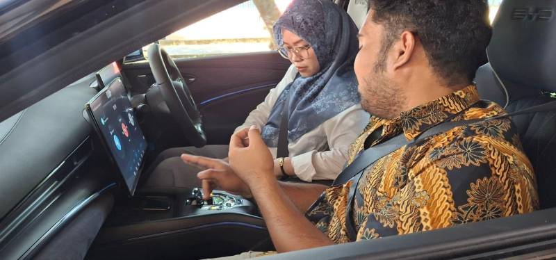 Kalla Transport & Logistic Mulai Terapkan EV Ecosystem, Bentuk Komitmen Mendukung Transisi Energi Yang Lebih Bersih