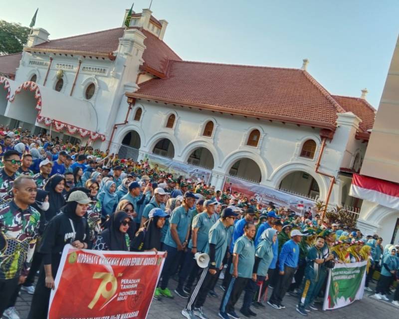 Sambut HUT RI dan MA ke-79, Empat Peradilan di Makassar Gelar Jalan Santai Bersama