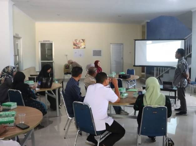Hexahelix Kolaborator Gelar FGD di PLUT Wakatobi