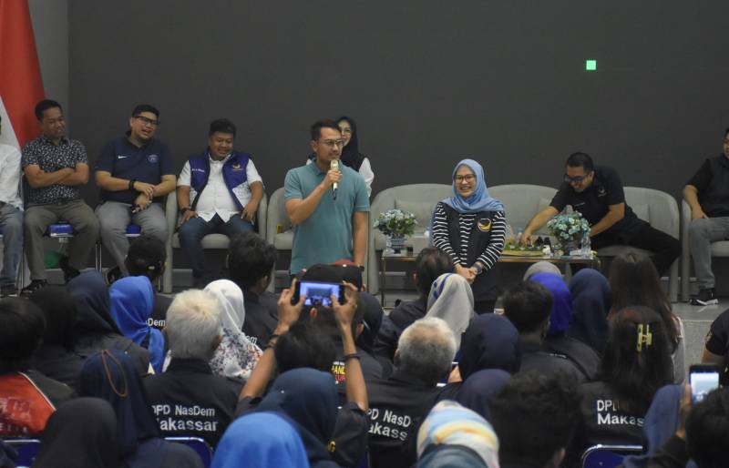 Seluruh Pengurus DPC dan DPRt Partai Nasdem se-Kota Makassar Kumpul di Nasdem Building