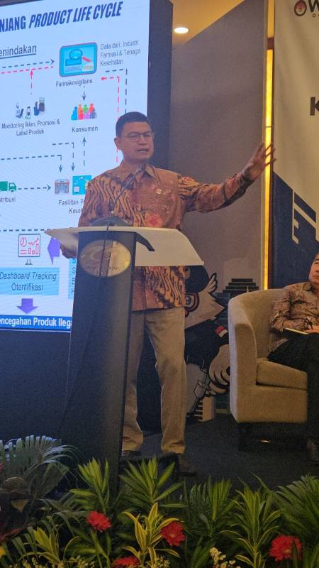 Taruna Ikrar Kepala BPOM RI Pembicara Seminar Nasional Ketahanan dan Kesinambungan Percepatan Kemandirian Bahan Baku Obat Vaksin Wantannas