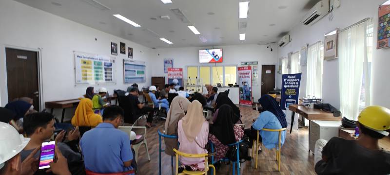 Tekan Angka Kecelakaan, Astra Motor Sulsel Edukasi Safety Riding Petani Cocoa di Luwu