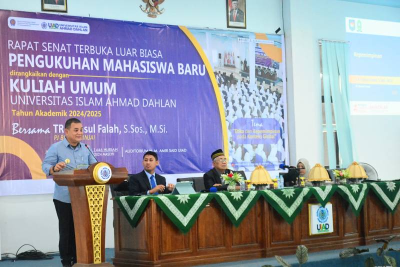 PJ Bupati Sinjai Hadiri Rapat Senat Terbuka Luar Biasa Universitas Islam Ahmad Dahlan