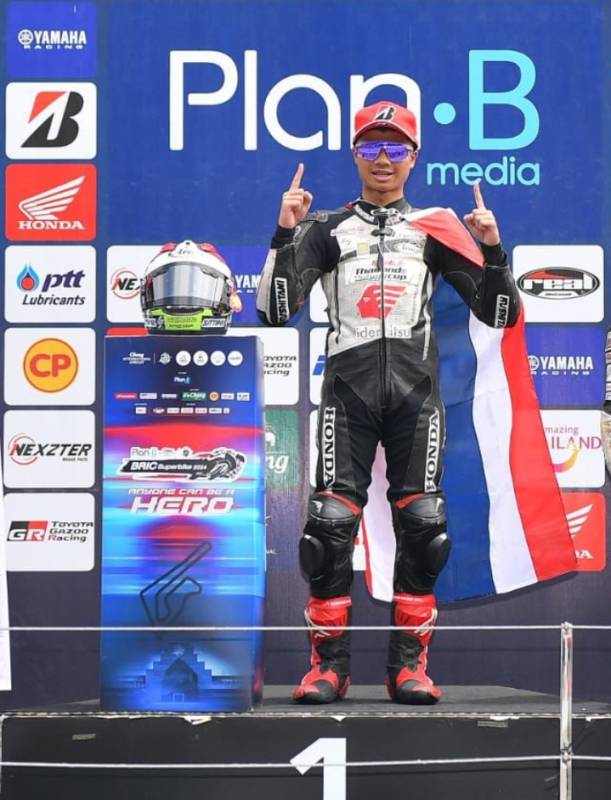 Kalahkan Tuan Rumah, AHM Apresiasi Pebalapnya Cetak Podium Perdana di Thailand Talent Cup 2024
