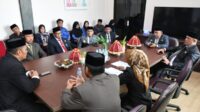 IMG-20241001-WA0110 Plh Sekda Sinjai Bersama Kepala OPD Gelar Rapat Koordinasi