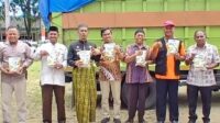 IMG-20241010-WA0025 PJ Bupati Sinjai Serahkan Bantuan Benih Jagung