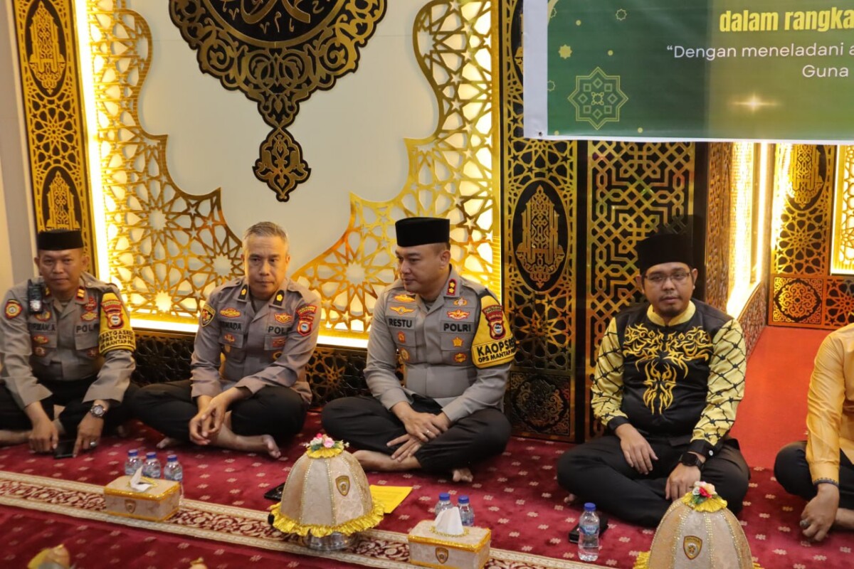Penuh Khidmat, Polres Pelabuhan Makassar Peringati Maulid Nabi Muhammad