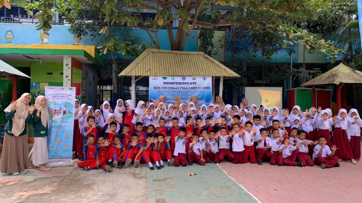 Peringati Global Handwashing Day, Pemkab Maros Edukasi Cuci Tangan Pakai Sabun