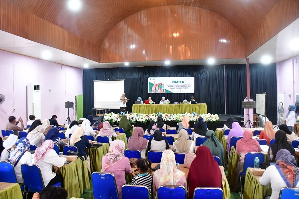 60 Pelaku Usaha Industri Rumah Tangga Ikuti Bimtek Keamanan Pangan