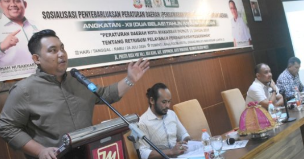 Anggota DPRD Makassar Edukasi Pentingnya Rutin Membayar Retribusi Sampah