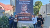 IMG-20241110-WA0111 Cegah Politik Uang, Bawaslu Bulukumba Sebar Puluhan Baliho dan Ratusan Spanduk