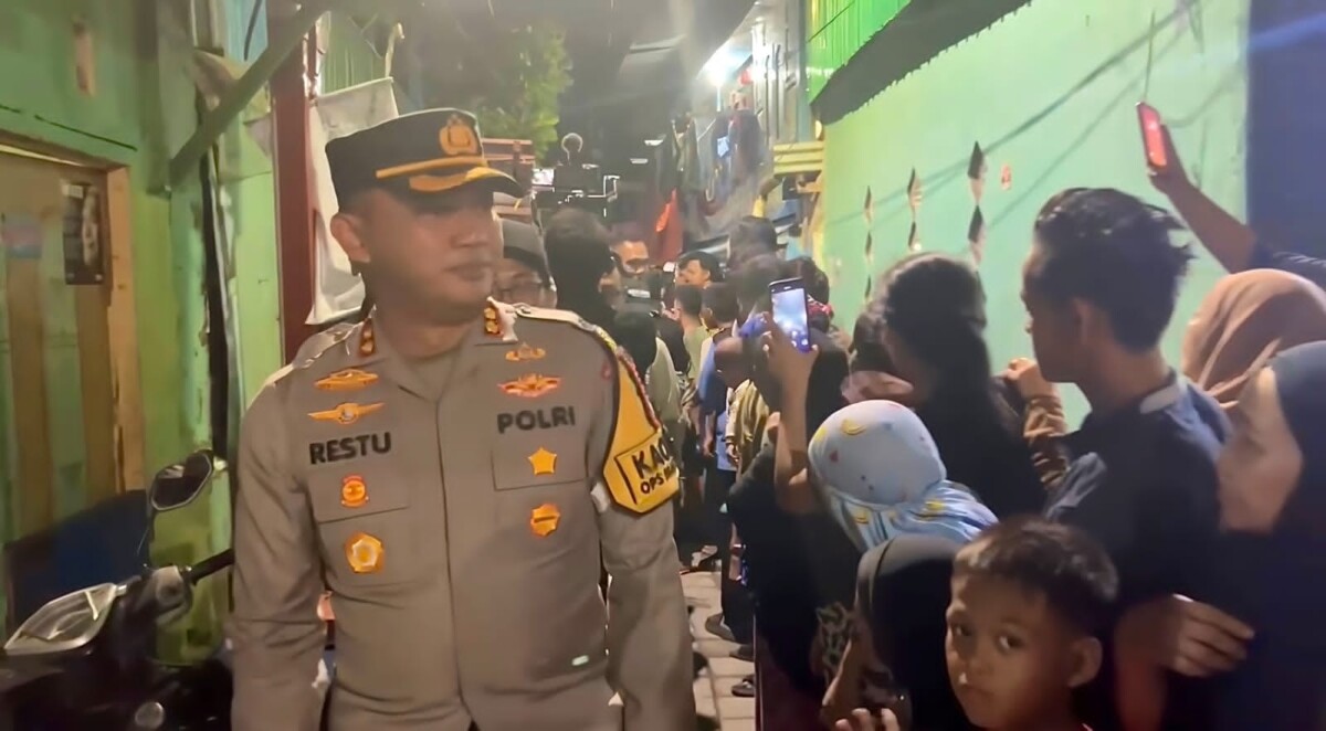 Kapolres Pelabuhan Makassar Pimpin Pengamanan Kunjungan Wapres Gibran di Kecamatan Ujung Tanah