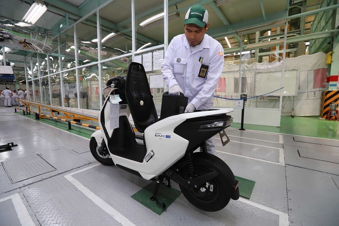 Asmo Sulsel Hadirkan Promo KESAMBER untuk Honda EM1 e: