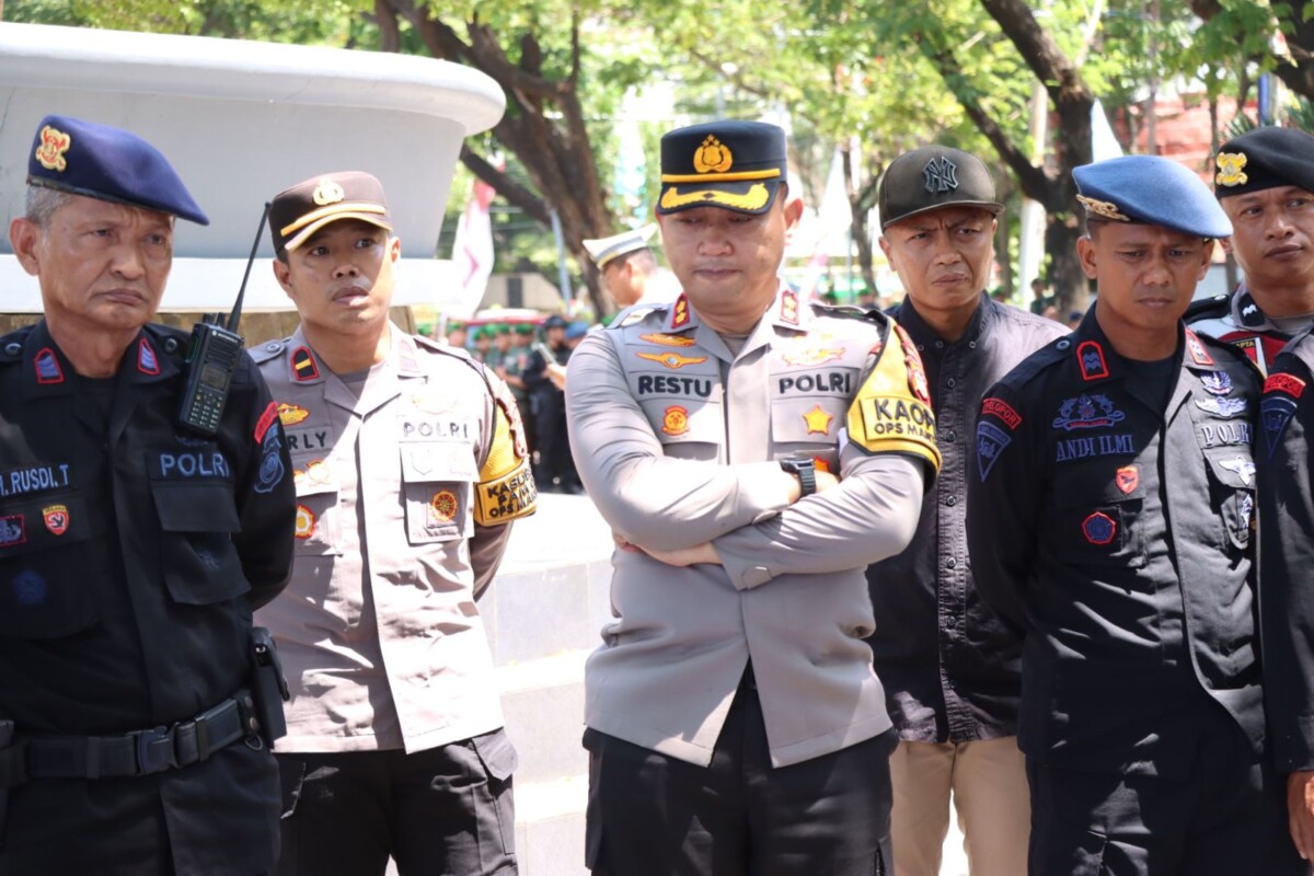Kapolres AKBP Restu Pimpin Anggotanya Pengamanan Kampanye Akbar di Tugu MNEK
