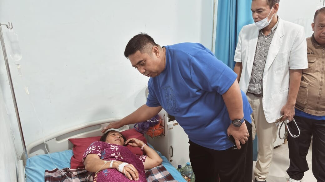 Hari Pertama Kembali Menjabat, Chaidir Syam Kunjungi Puskesmas Bantimurung  
