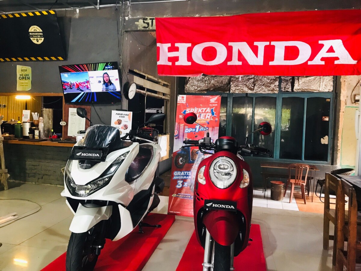Promo Pemilu, Beli PCX160, Scoopy, dan Vario160 Dapat Gratis hingga Diskon Angsuran