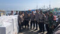 IMG-20241130-WA0096 Rekapitulasi Suara Rampung di Dua Kecamatan di Makassar, Polisi Kawal Ketat Kotak Suara Menuju KPU