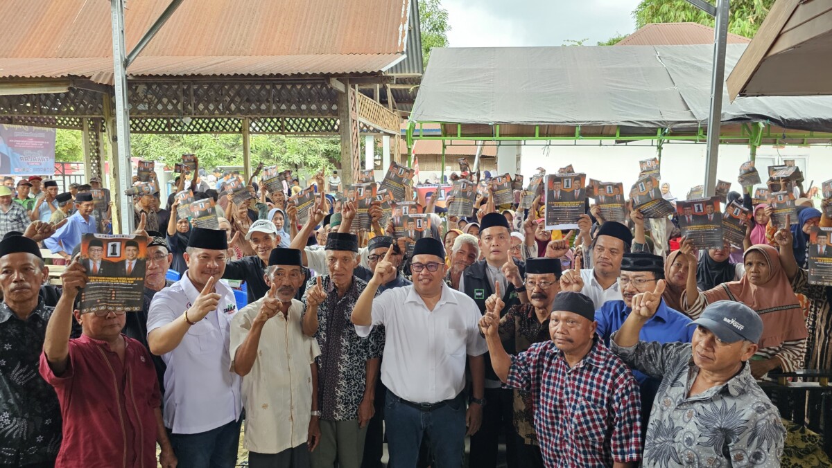 Kampanye Dialogis di Sawakong, Daeng Manye-Hengky Yasin Berkomitmen Wujudkan Swasembada Pangan di Takalar