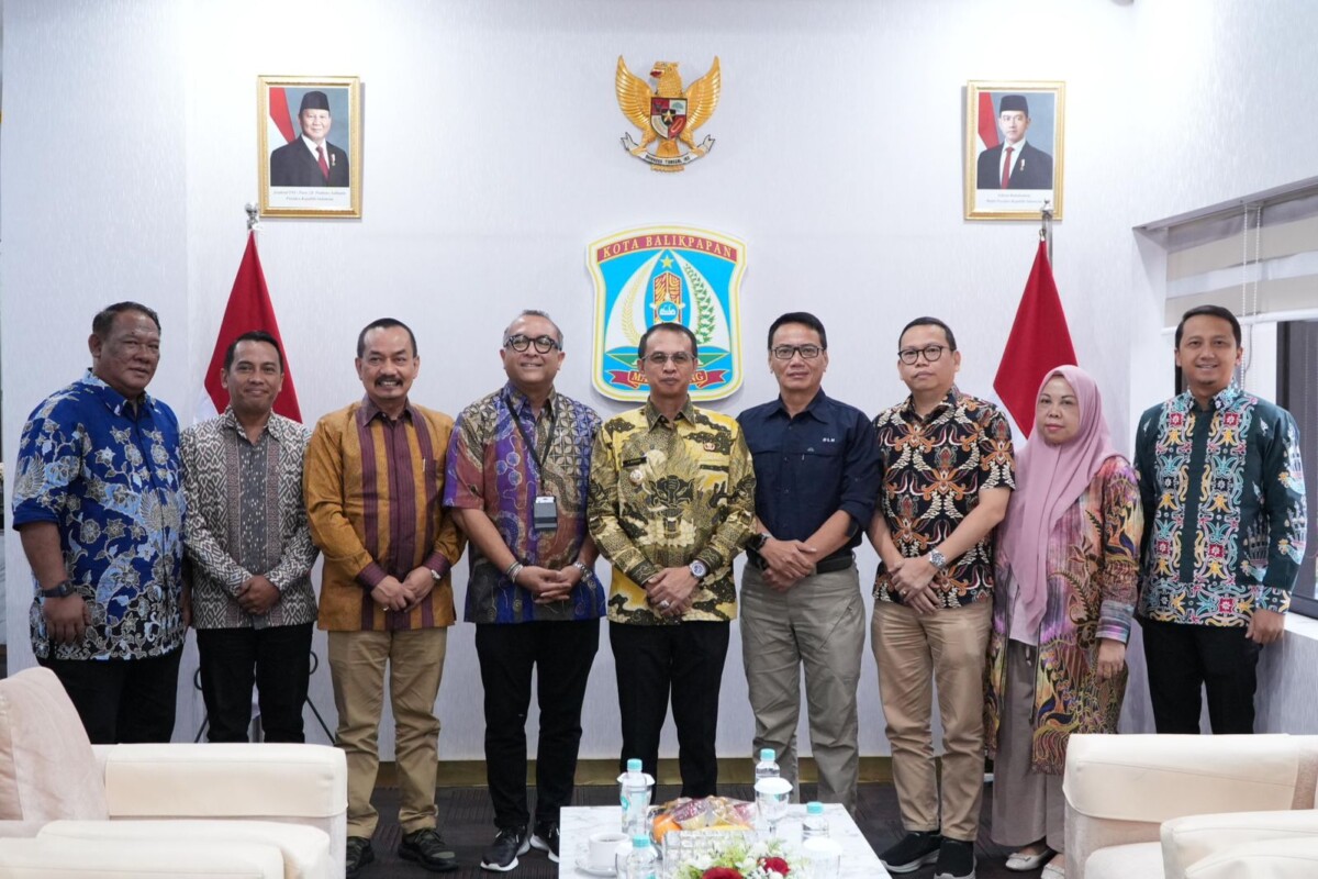 Kalla Translog Raih Penghargaan dari Pemkot Balikpapan