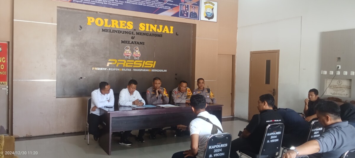 Polres Sinjai Paparkan Capaian Kinerja Melalui Press Release Akhir Tahun Bersama Media