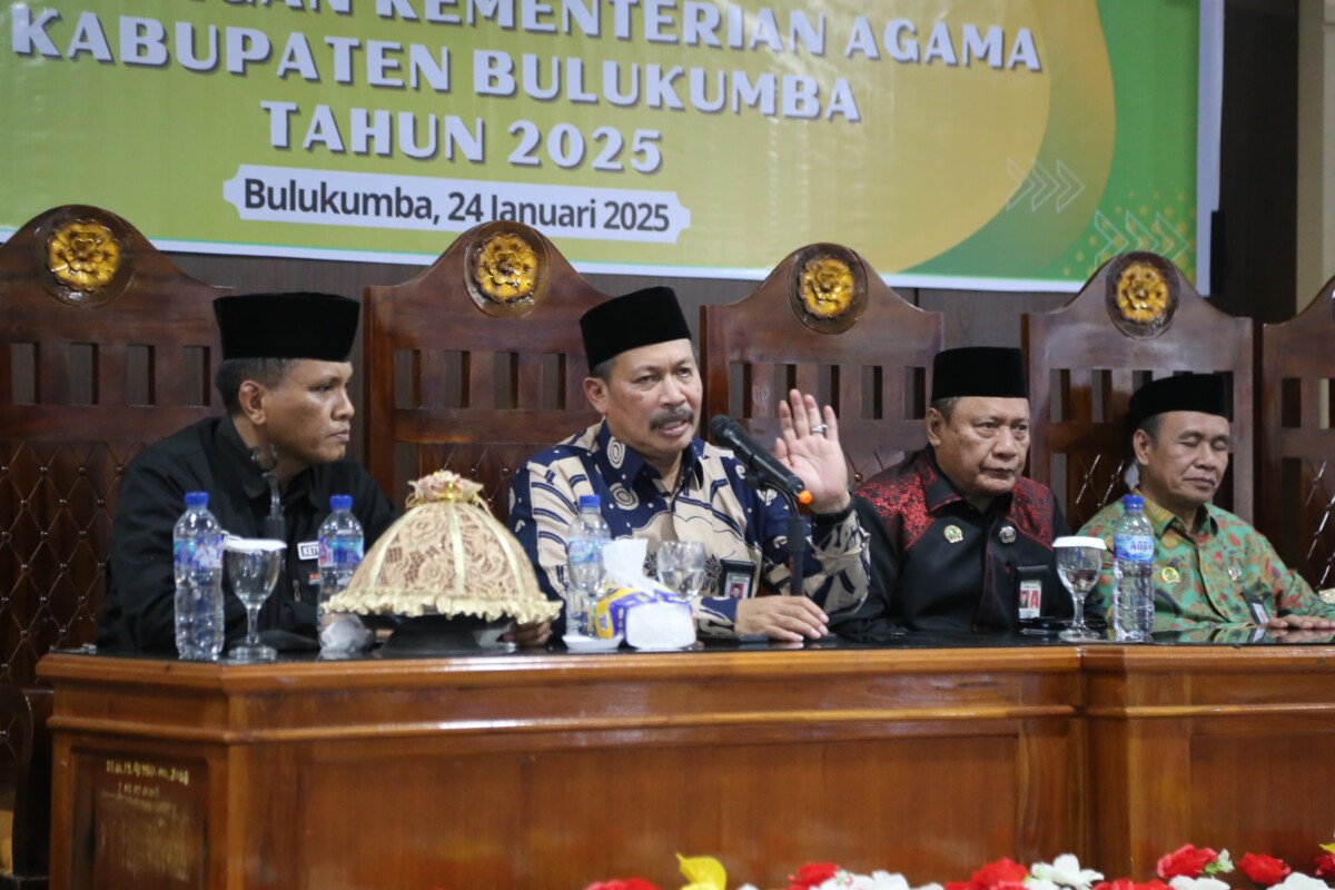 Pembinaan ASN Kemenag Bulukumba, Kakanwil Tekankan Profesionalitas dan Kedisiplinan