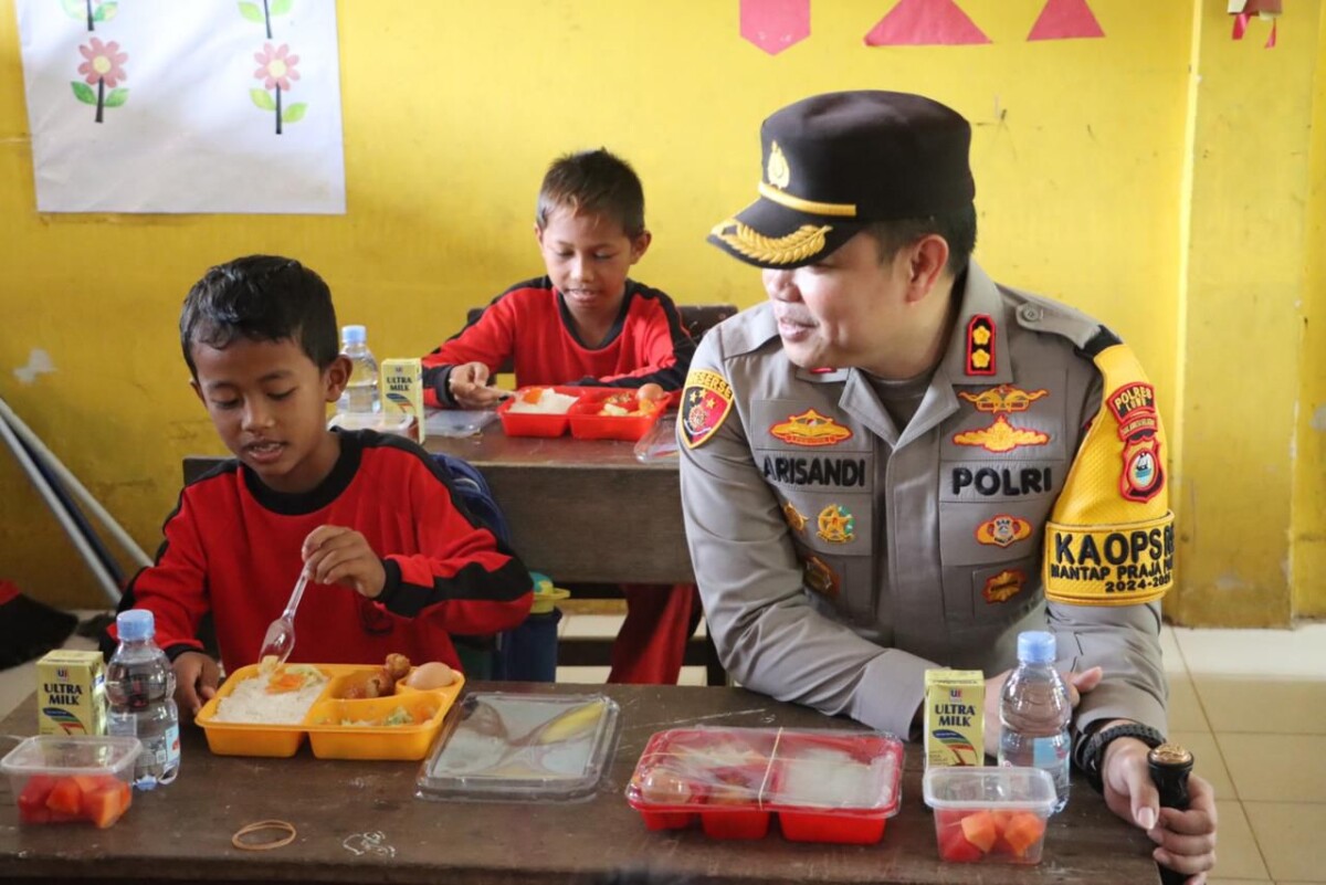 Dukung Program Nasional, Polres Luwu Bersama DPC Apdesi Tinjau Pelaksanaan MBG