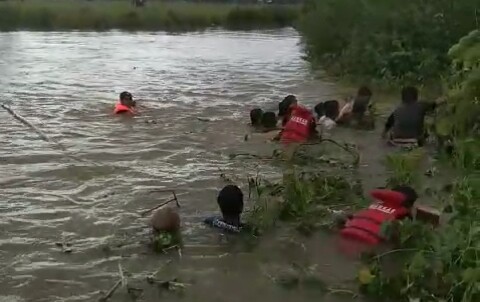 Dua Pelajar Tenggelam di Sungai Mangga 3, Satu Ditemukan Meninggal