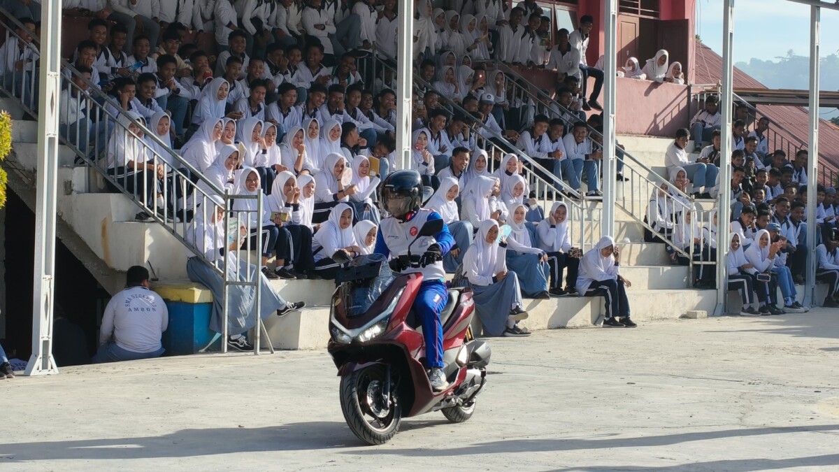 Honda ExtravagenZ Hadir di SMAN 13 Ambon