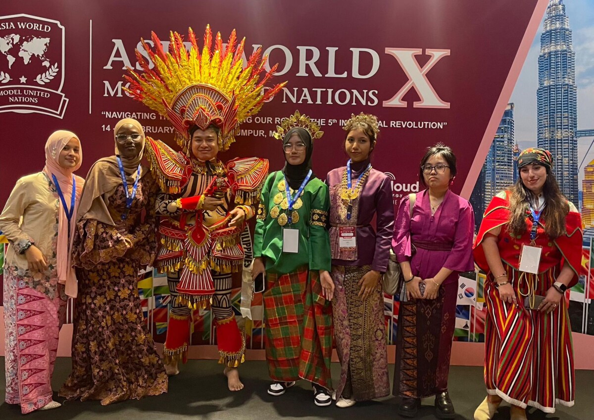 Delegasi MAN IC Gowa Ikuti Asia World Model United Nations X