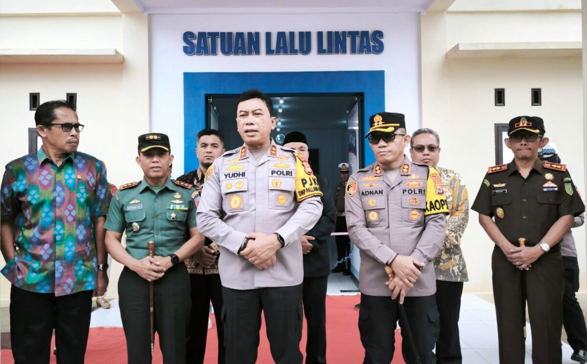 Kunker ke Selayar, Kapolda Sulsel Beri Pesan Khusus ke Bupati Natsir Ali dan Wabup Muhtar