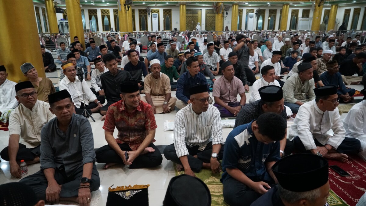 Tarawih Bersama Warga di Tanru Tedong, Bupati Sidrap Syahruddin Alrif Tegaskan Lima Program Unggulan