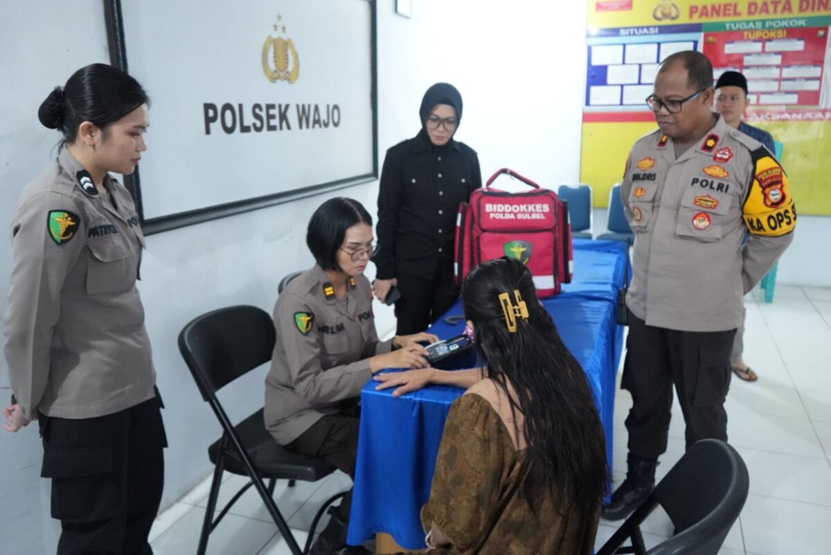 Demi Kemanusiaan, Polres Pelabuhan Makassar Bantu Pemeriksaan Kesehatan Pelaku Copet