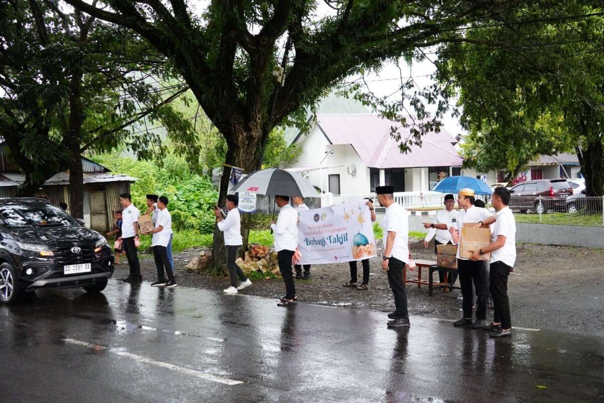 Rutan Pangkep Berbagi Sembako dan Takjil