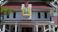 Ketika Anggota DPRD Sinjai Kritis di Media, Tapi Bisu di Lembaga Sendiri