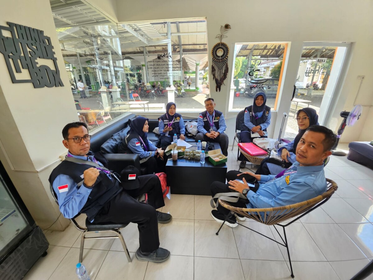 Petugas Kloter 12 UPG Mantapkan Layanan Untuk Jemaah, Lansia dan Risti Jadi Perhatian 