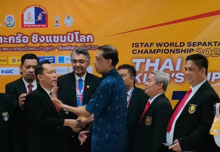 Ahmad Jamalong Dosen UNM Terpilih Sebagai Anggota Wasit Istaf 2025 - 2030