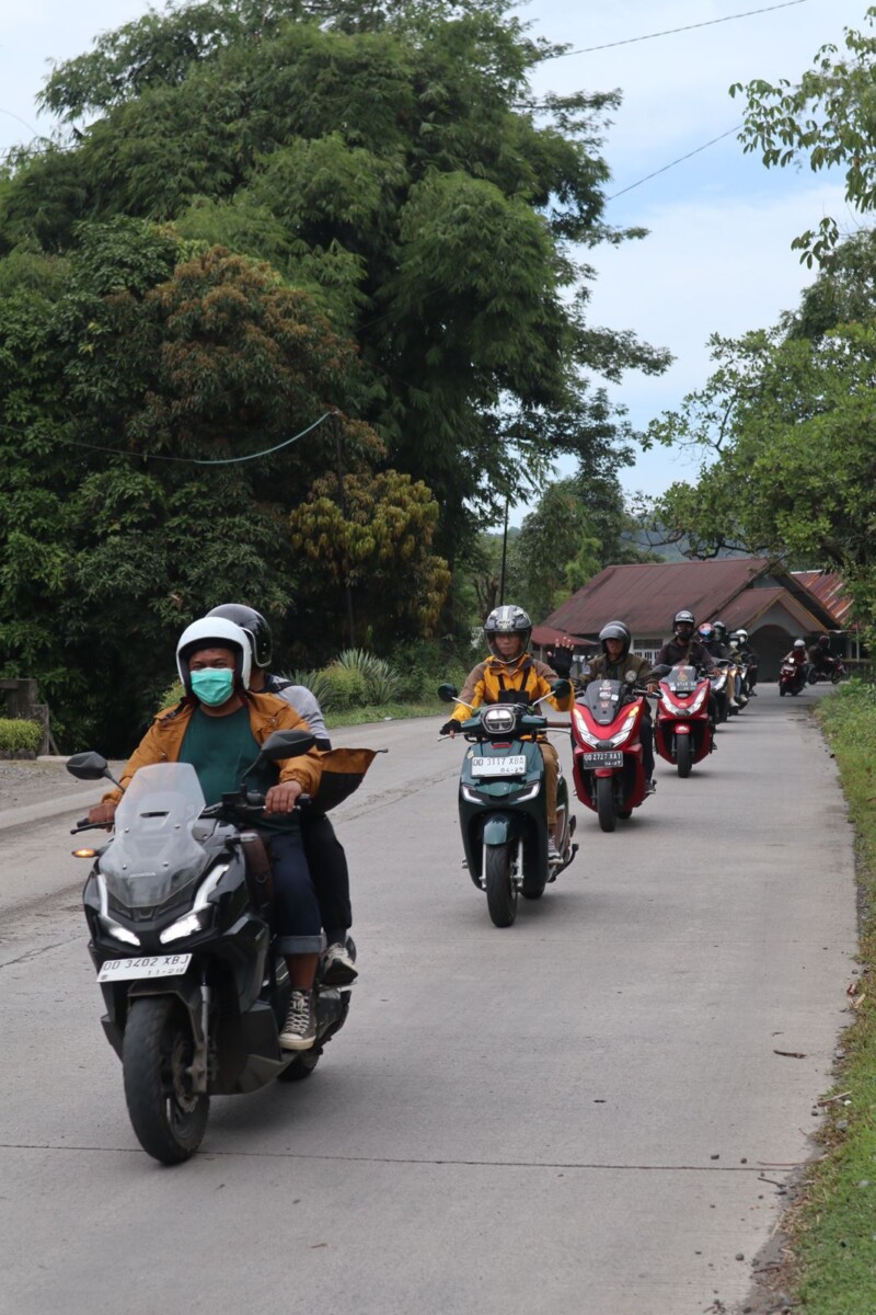 Astra Motor Sulsel Berikan Tips Touring saat Long Weekend dengan Sepeda Motor Honda