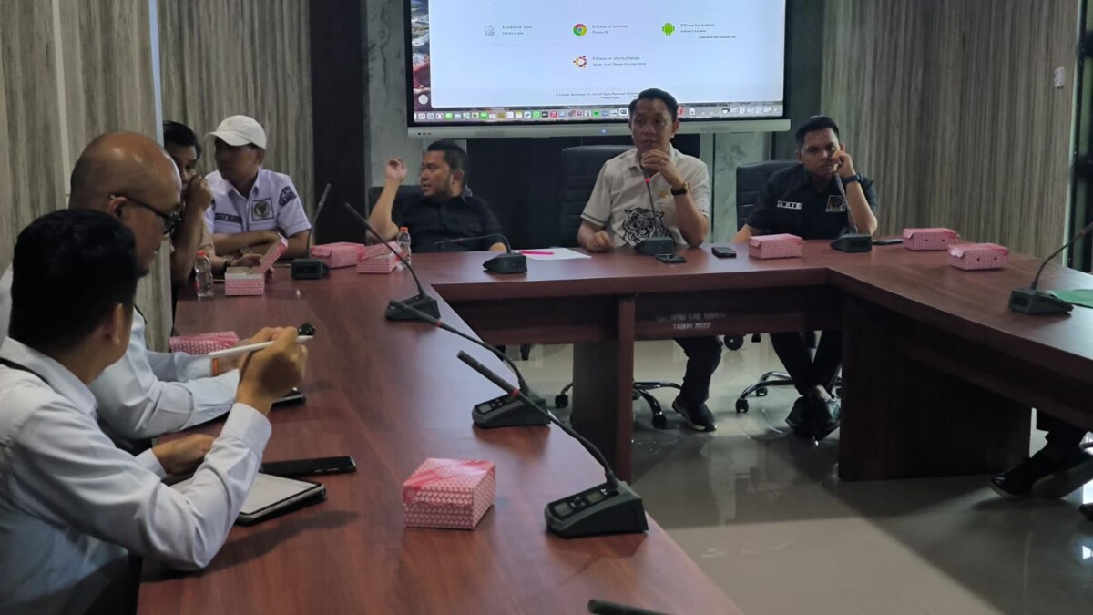 Rapat DPRD Maros Terkait Polemik Akses Jalan Balai Kereta Api Temui Jalan Buntu