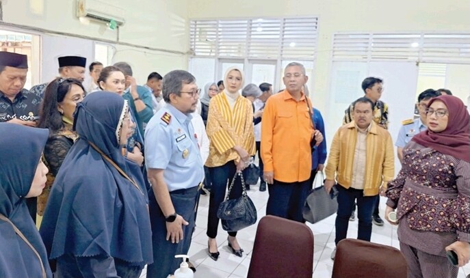 Komisi IX Apresiasi Capaian Embarkasi Makassar, Sorot Poliklinik Asrama Haji