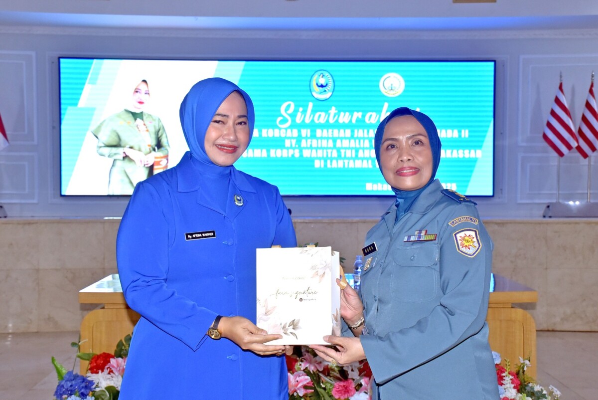 Silaturahmi Ketua Korcab VI DIA II Bersama Kowal Makassar di Lantamal VI