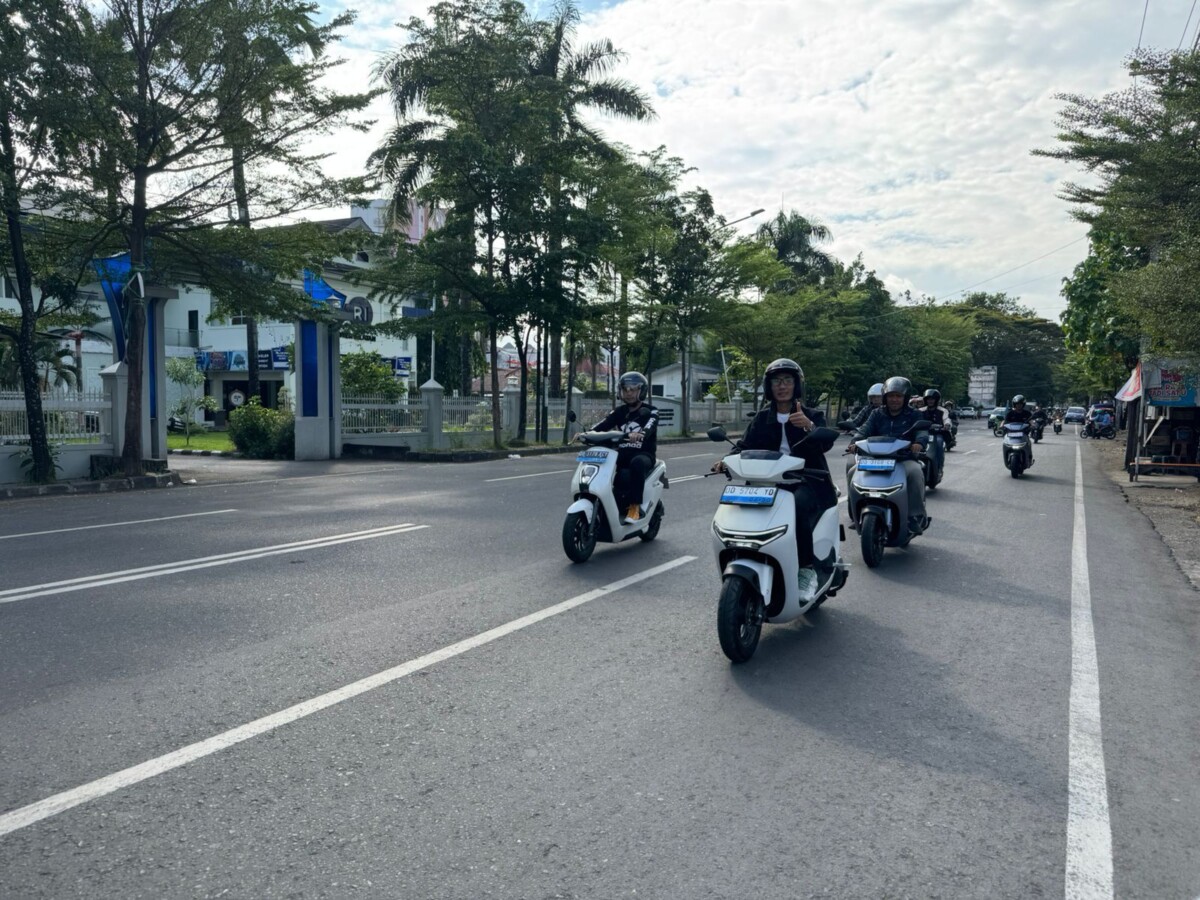 Apresiasi Konsumen Loyal Motor Listrik Honda,  Asmo Sulsel Gelar Touring