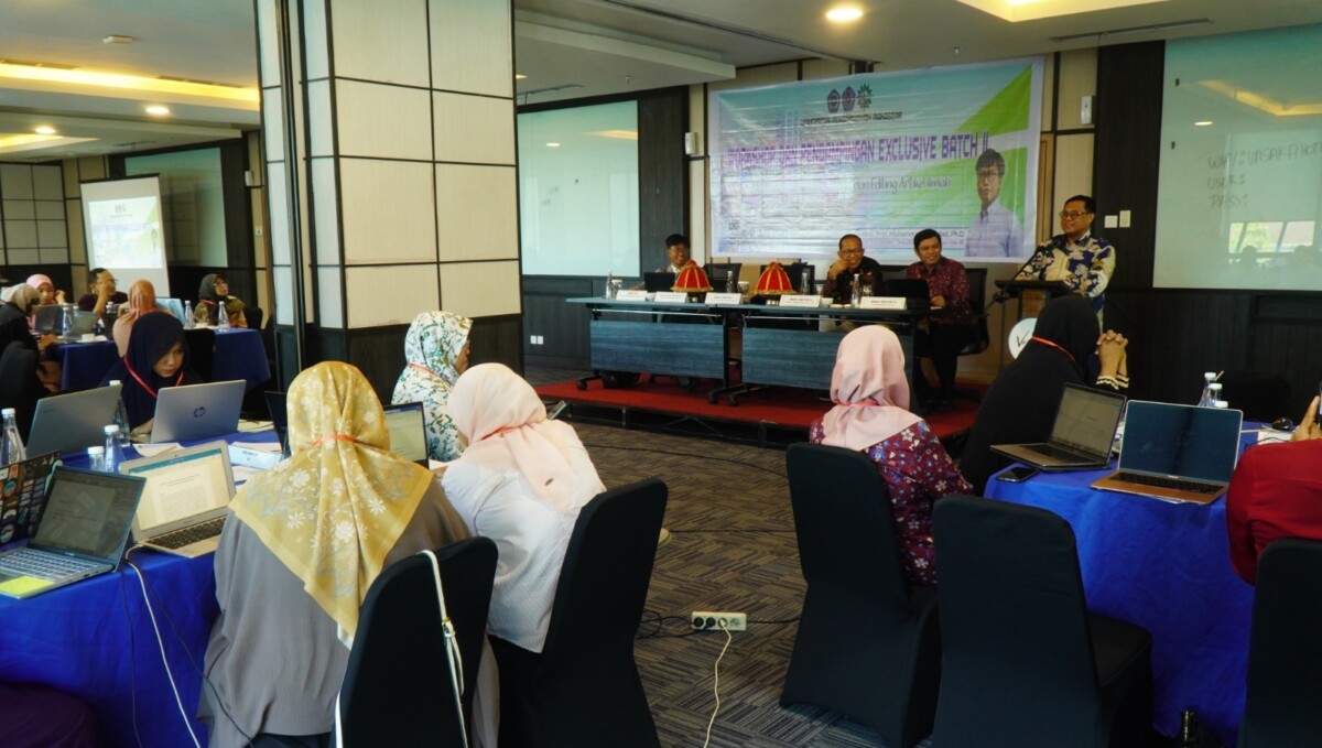 Workshop Penulisan Ilmiah Unismuh Makassar, Dorong Dosen Raih Guru Besar