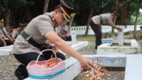 IMG-20250624-WA0041 Jelang Hari Bhayangkara ke-79, Polres Luwu Ziarah Tabur Bunga di TMP Luwu