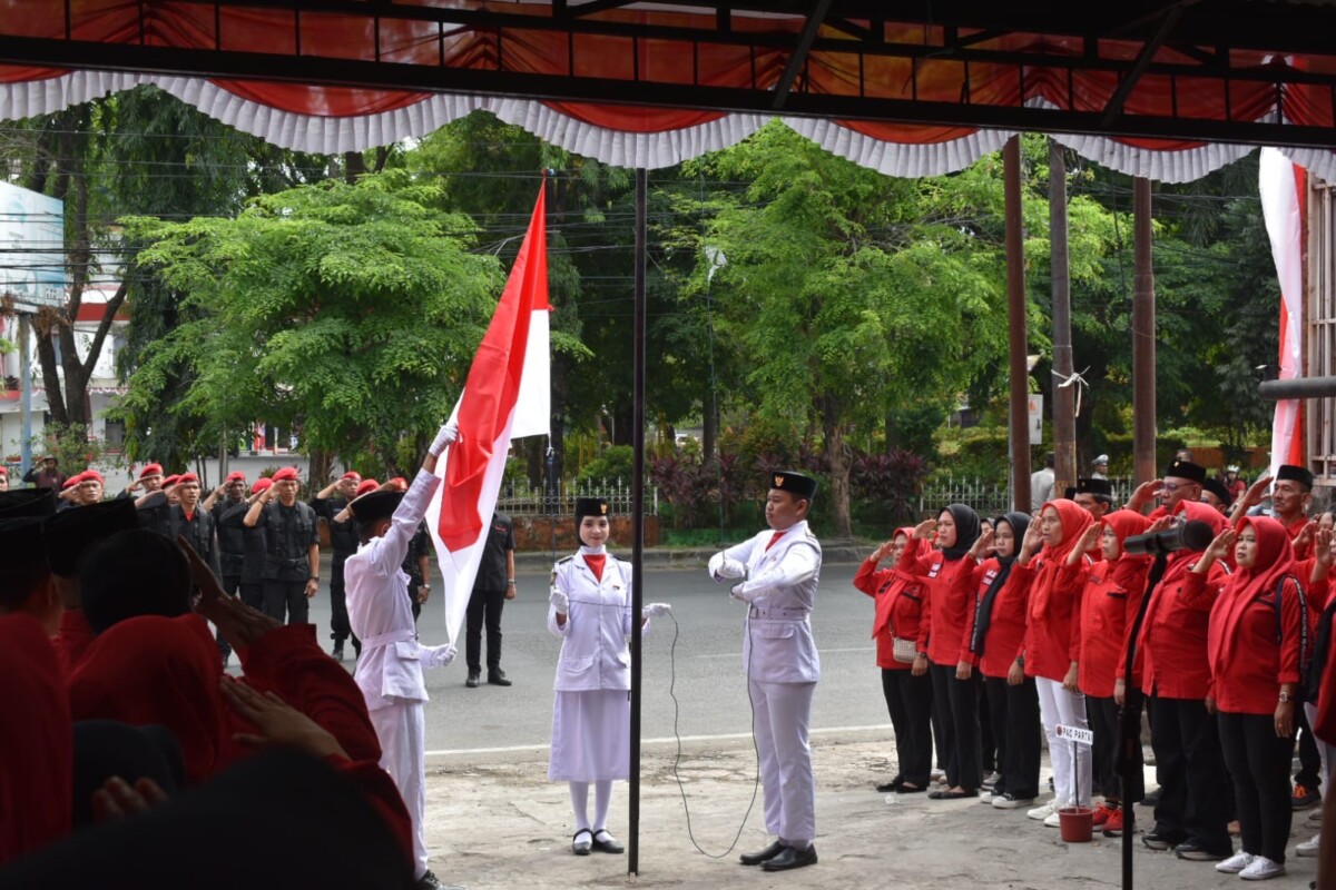 PDI Perjuangan Sulsel Gelar Upacara HUT RI ke-80 dengan Semangat Perjuangan Pahlawan Bangsa