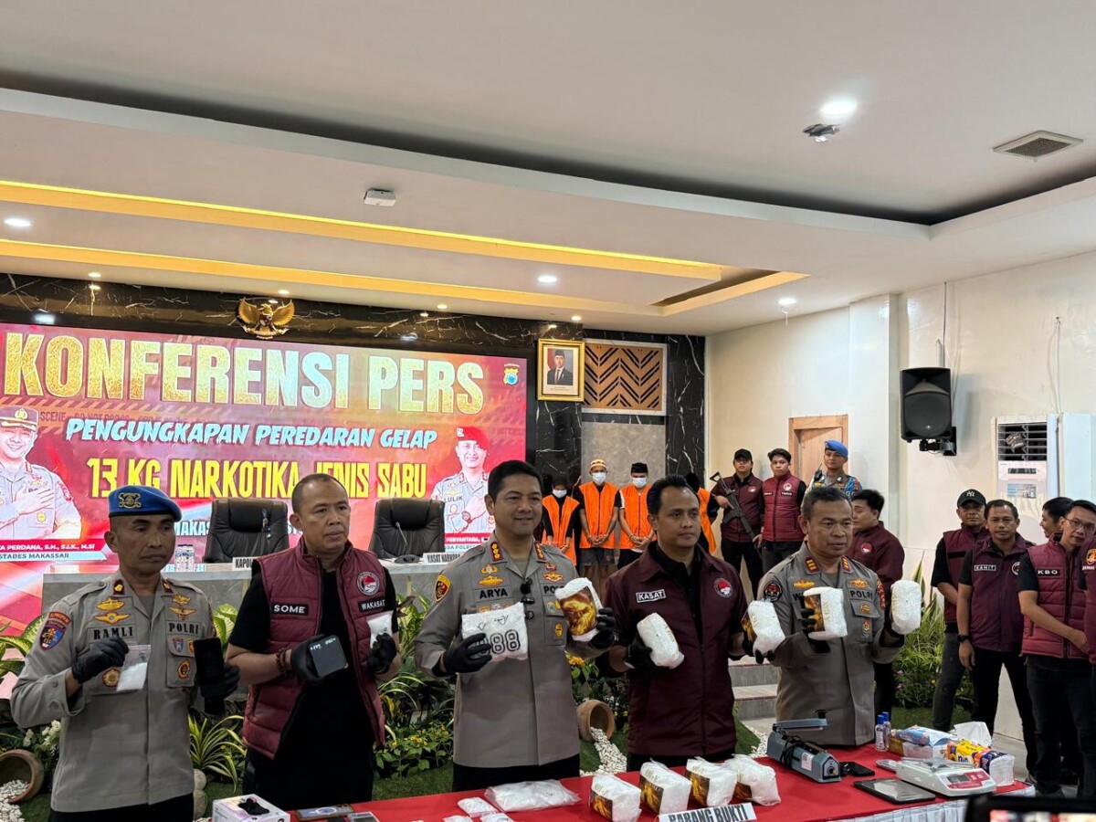 13,3 Kg Sabu Gagal Beredar di Makassar, 78 Ribu Jiwa Terselamatkan