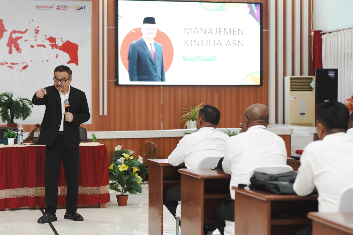 Sekda Sulsel Motivasi Peserta PKA III Jadi Pemimpin Berintegritas