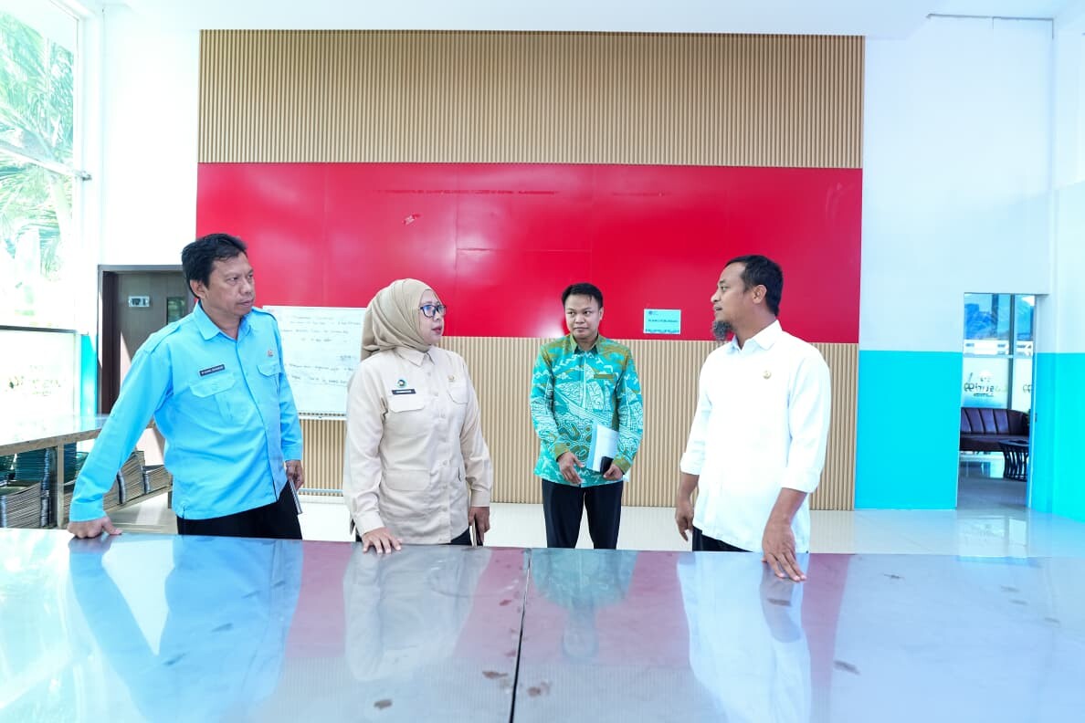 Gubernur Andi Sudirman dan KPPG Tinjau Sentra Pangan Gizi di Makassar